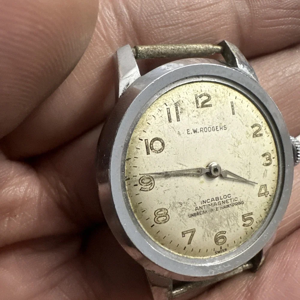 E.W. RODGERS Mens Watch 32mm Manual Wind Swiss Made Missing Glass For Repair